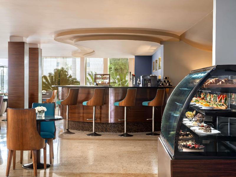 Novotel Cairo Airport - Restoran