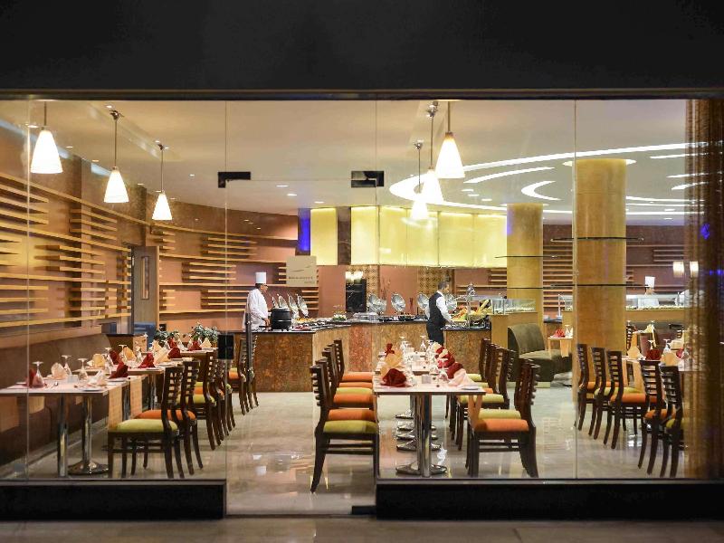 Novotel Cairo Airport - Restoran