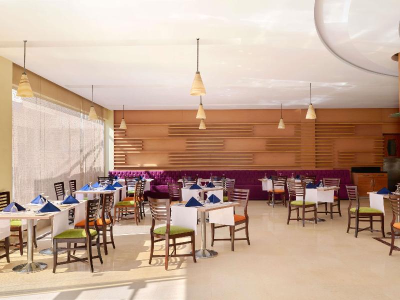 Novotel Cairo Airport - Restoran