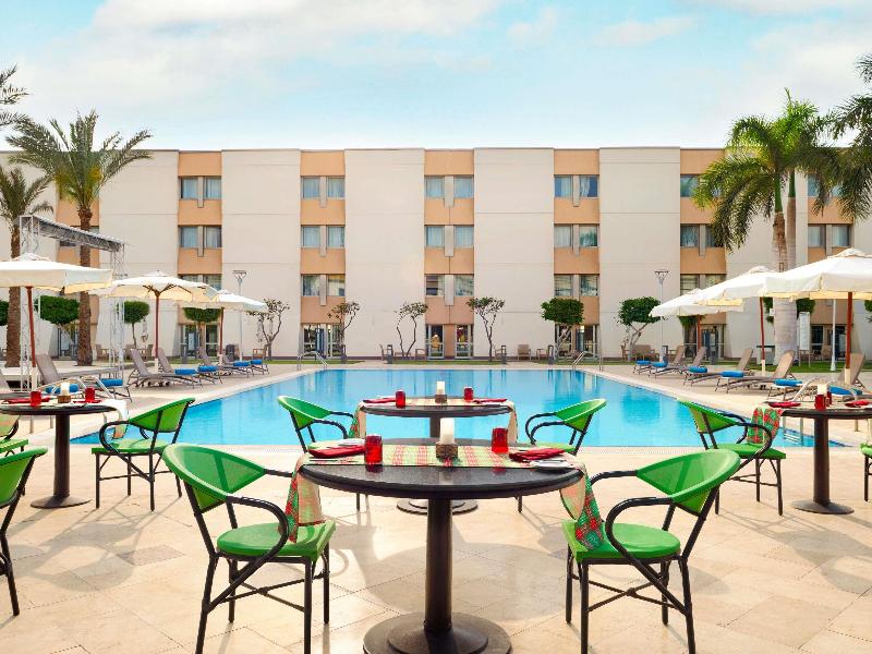 Novotel Cairo Airport - Restoran