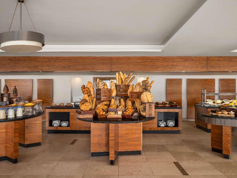 Novotel Cairo Airport - Restoran