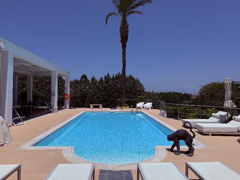 Grande Dame Villa of Rhodes - Havuz