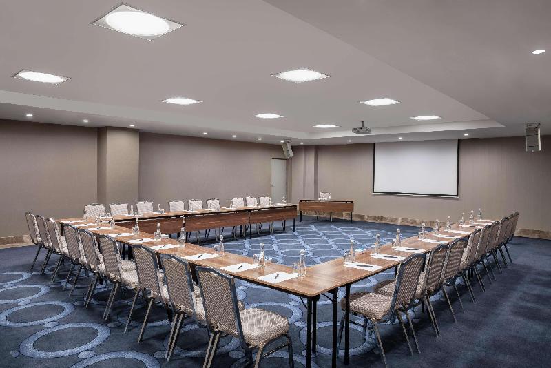 Doubletree By Hilton Istanbul Gayrettepe - Toplantı
