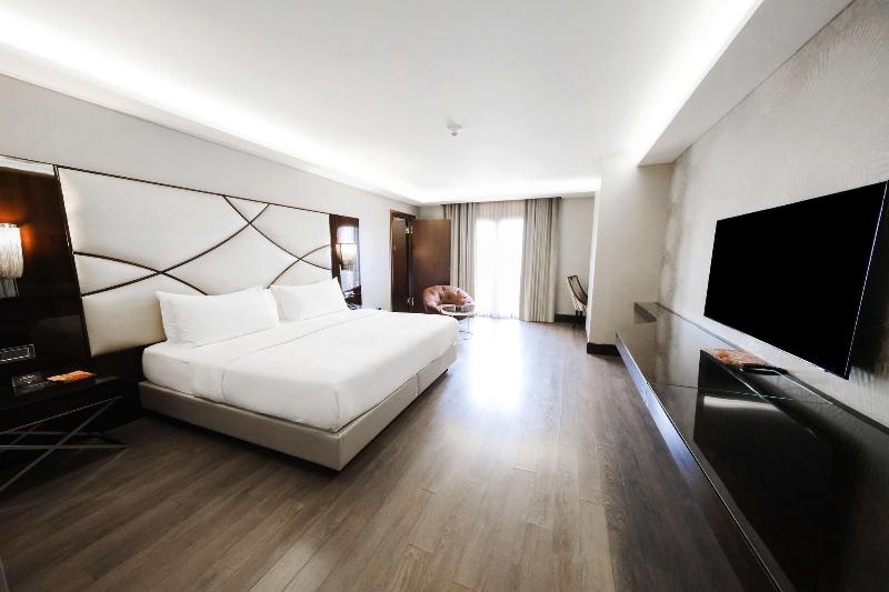 Doubletree By Hilton Istanbul Gayrettepe - Oda