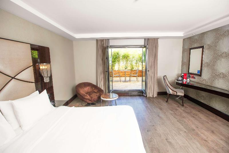 Doubletree By Hilton Istanbul Gayrettepe - Oda