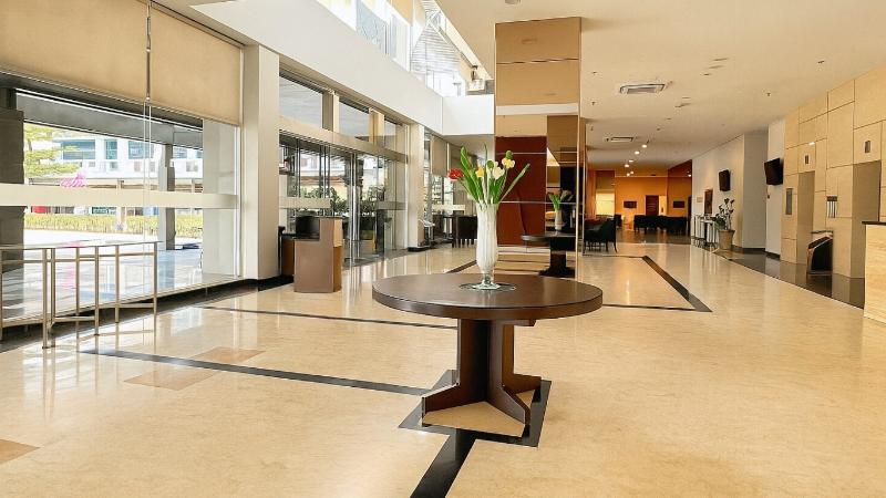 Aston Imperial Bekasi Hotel & Conference Center - Lobi