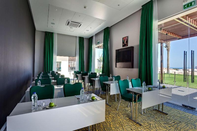 Park Inn by Radisson Hotel & Residence Duqm - Toplantı