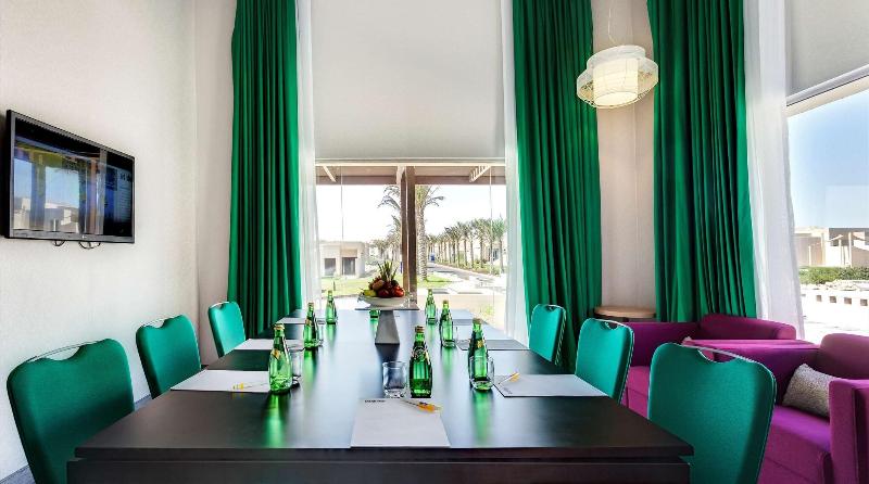 Park Inn by Radisson Hotel & Residence Duqm - Toplantı