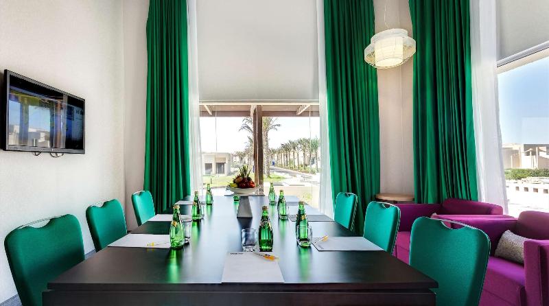 Park Inn by Radisson Hotel & Residence Duqm - Toplantı