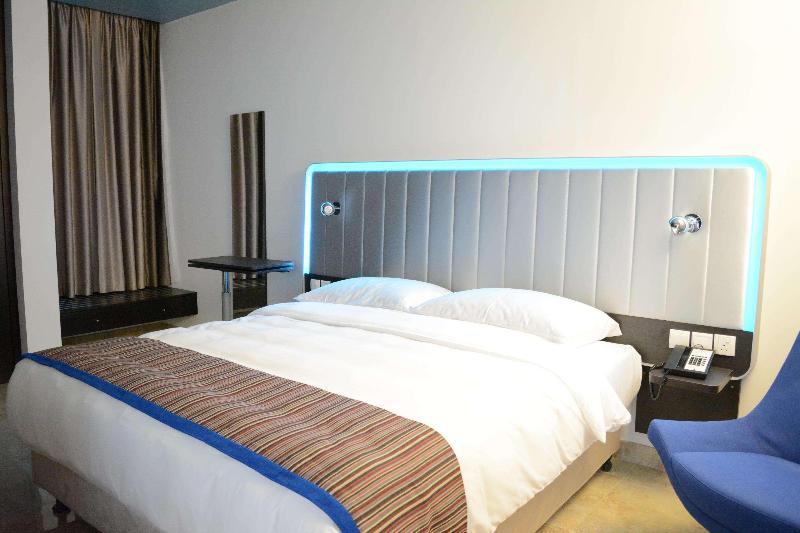 Park Inn by Radisson Hotel & Residence Duqm - Oda