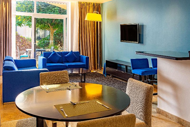 Park Inn by Radisson Hotel & Residence Duqm - Oda