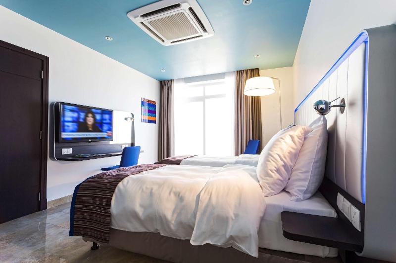 Park Inn by Radisson Hotel & Residence Duqm - Oda