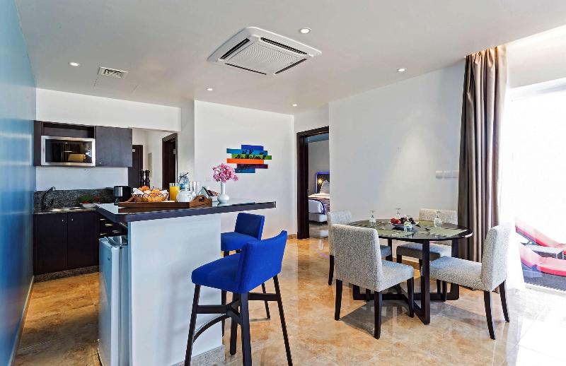 Park Inn by Radisson Hotel & Residence Duqm - Oda