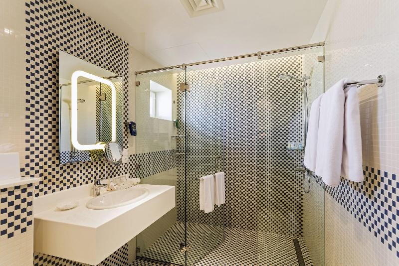 Park Inn by Radisson Hotel & Residence Duqm - Oda