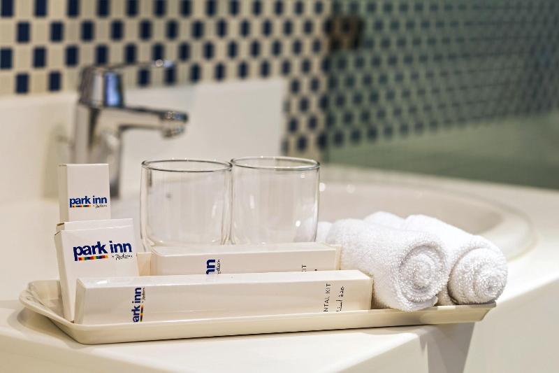 Park Inn by Radisson Hotel & Residence Duqm - Oda