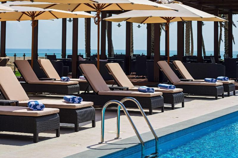 Park Inn by Radisson Hotel & Residence Duqm - Havuz