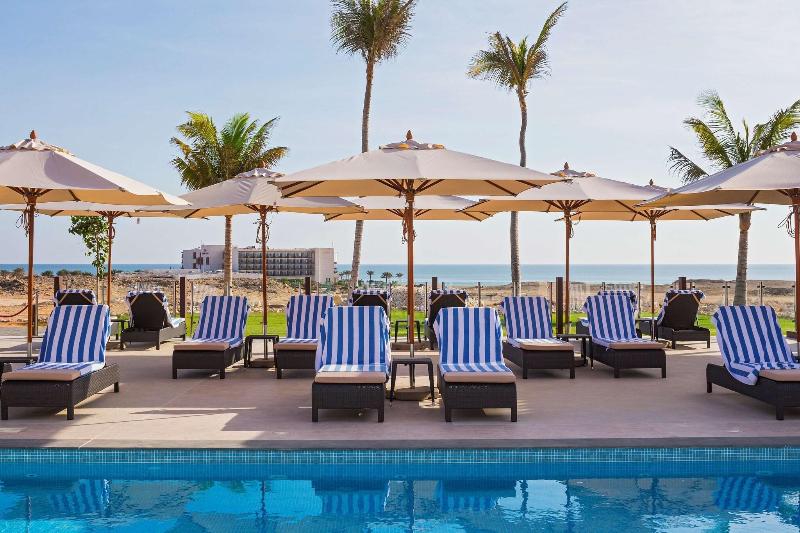 Park Inn by Radisson Hotel & Residence Duqm - Havuz
