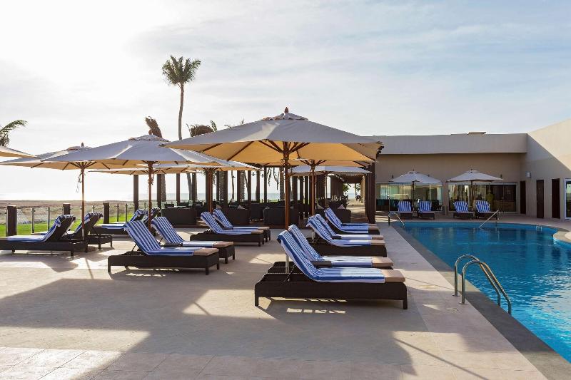 Park Inn by Radisson Hotel & Residence Duqm - Havuz