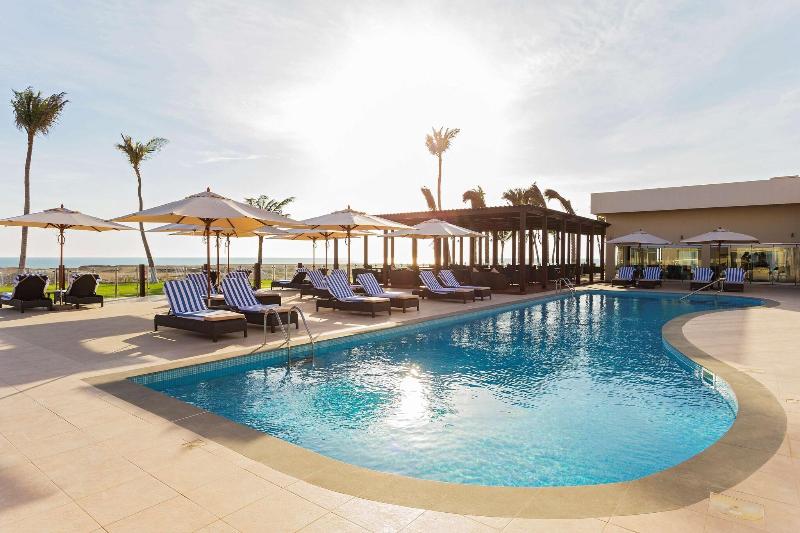 Park Inn by Radisson Hotel & Residence Duqm - Havuz