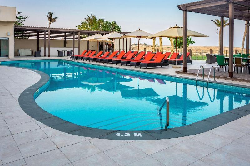 Park Inn by Radisson Hotel & Residence Duqm - Havuz