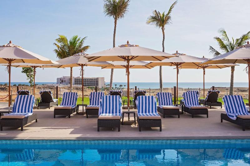 Park Inn by Radisson Hotel & Residence Duqm - Havuz
