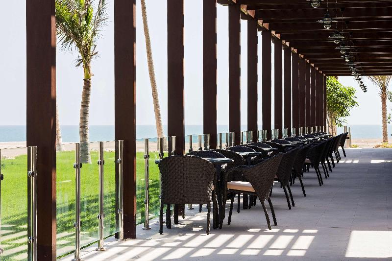Park Inn by Radisson Hotel & Residence Duqm - Restoran