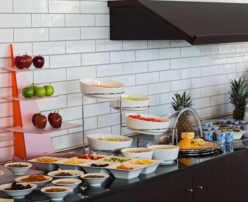 Park Inn by Radisson Hotel & Residence Duqm - Restoran