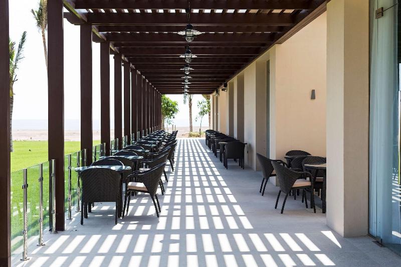 Park Inn by Radisson Hotel & Residence Duqm - Restoran