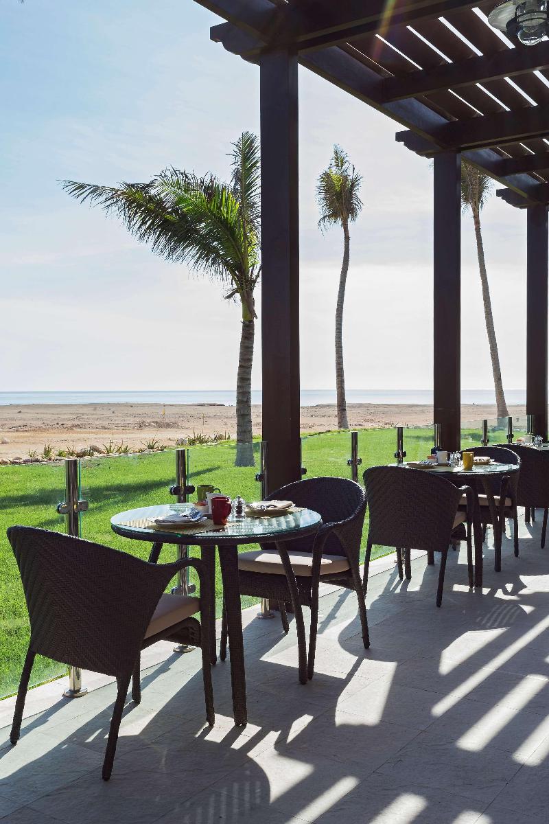 Park Inn by Radisson Hotel & Residence Duqm - Restoran