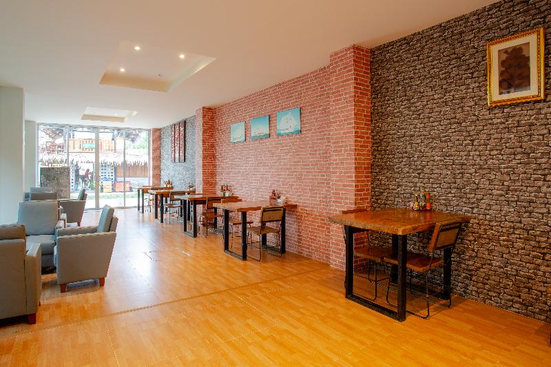 The Wings Boutique Hotel - Lobi