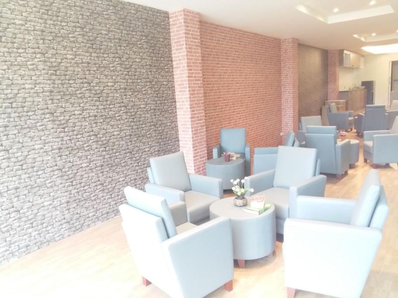 The Wings Boutique Hotel - Lobi