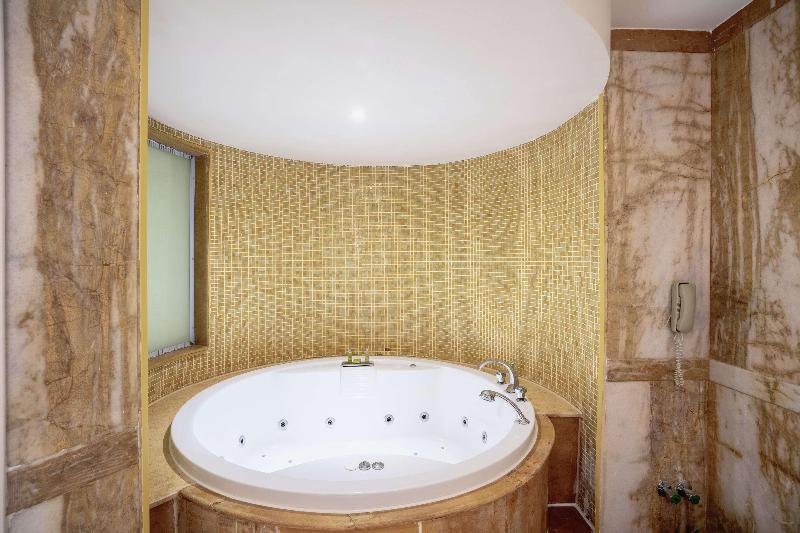 Swiss Inn Resort Hurghada - Oda