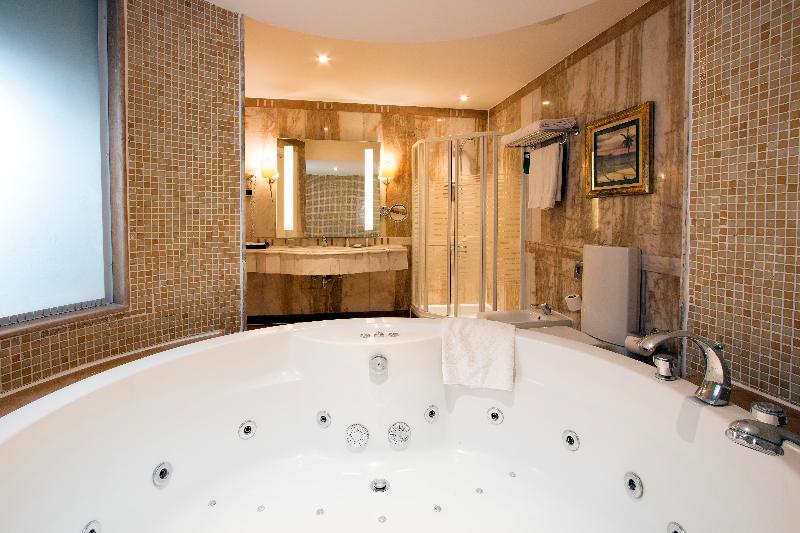 Swiss Inn Resort Hurghada - Oda