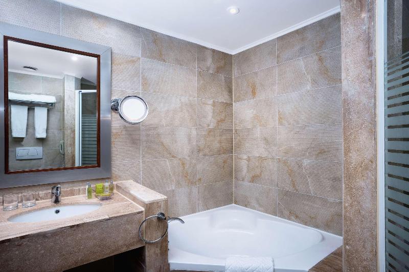 Swiss Inn Resort Hurghada - Oda