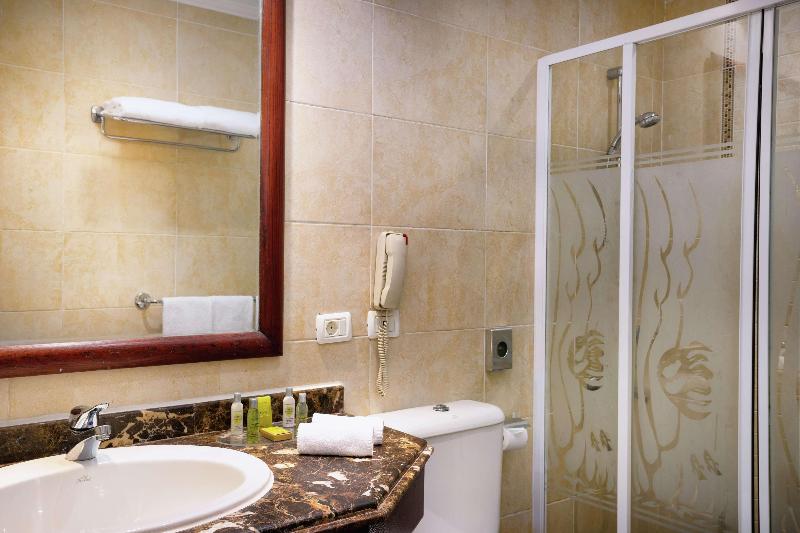 Swiss Inn Resort Hurghada - Oda