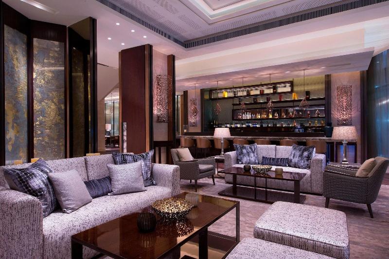 Sheraton Jakarta Gandaria City Hotel - Lobi