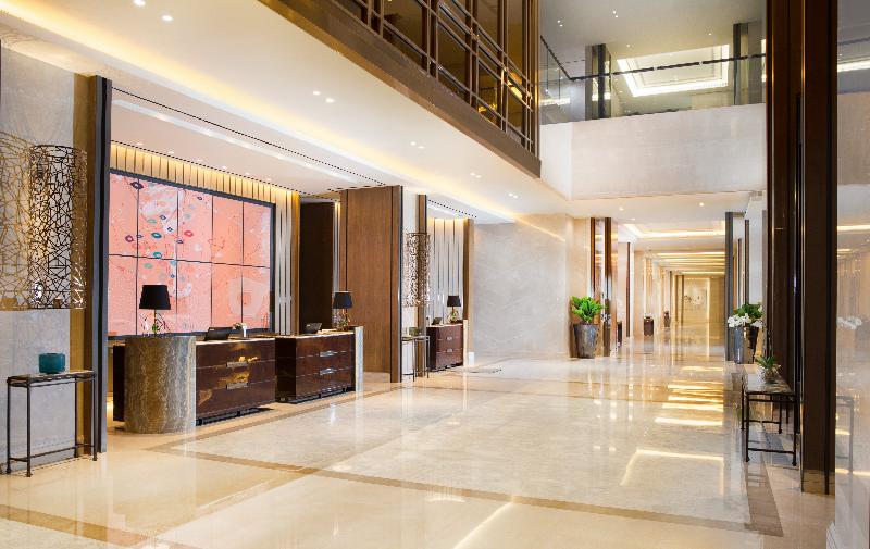 Sheraton Jakarta Gandaria City Hotel - Lobi