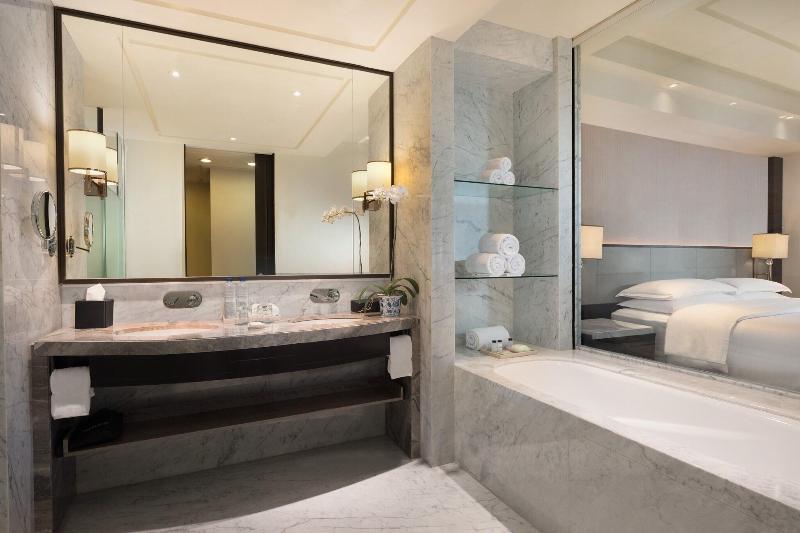 Sheraton Jakarta Gandaria City Hotel - Oda