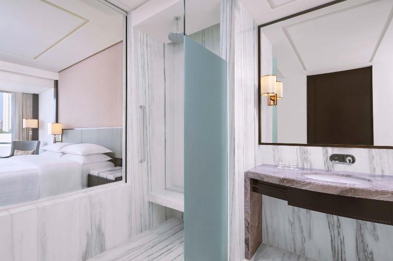 Sheraton Jakarta Gandaria City Hotel - Oda