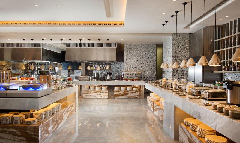 Sheraton Jakarta Gandaria City Hotel - Restoran