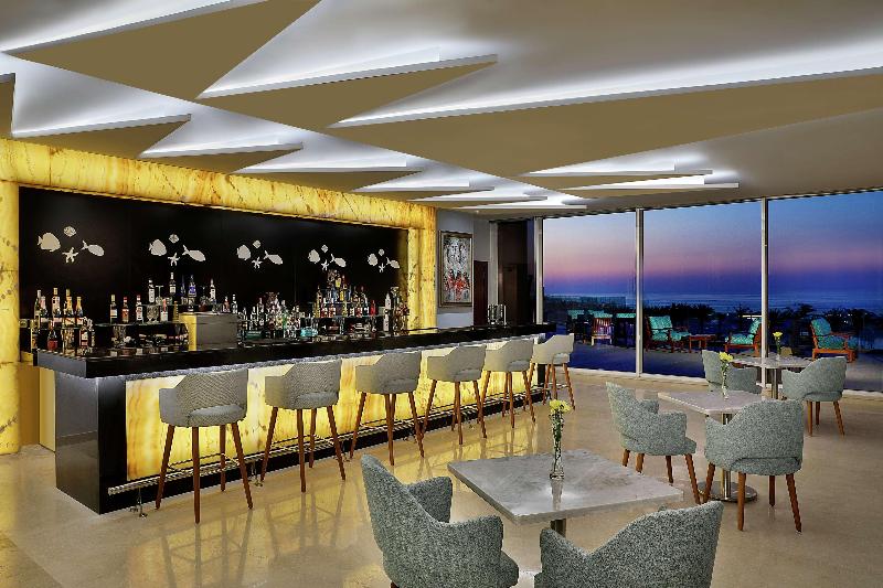 Hilton Hurghada Plaza - Bar
