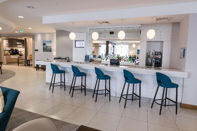 Hampton by Hilton Bournemouth - Bar