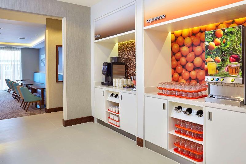 Hampton by Hilton Bournemouth - Restoran