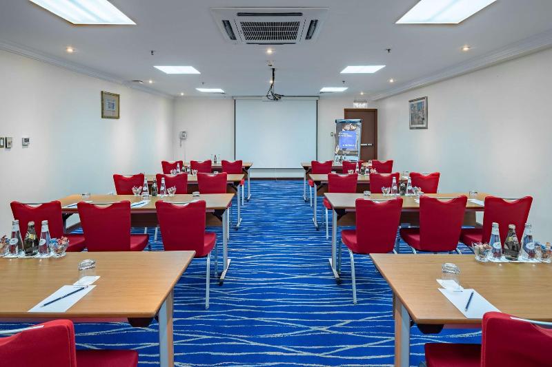 Radisson Blu Yanbu - Toplantı