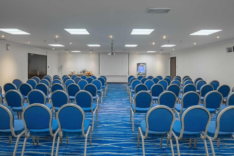 Radisson Blu Yanbu - Toplantı