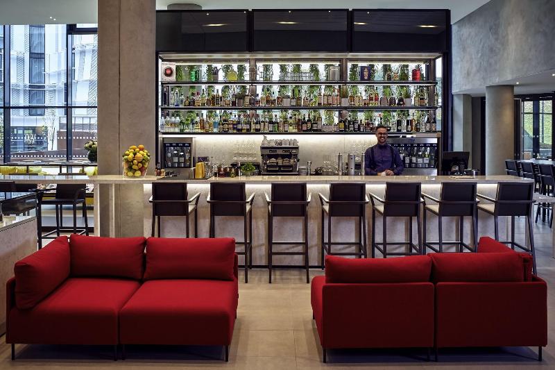 Radisson Bly CDG Airport Havaalanı - Lobi