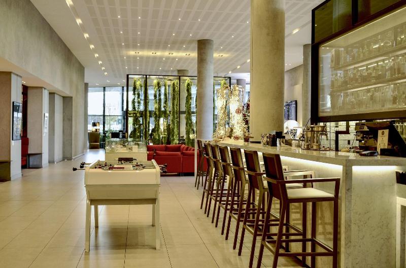 Radisson Bly CDG Airport Havaalanı - Lobi