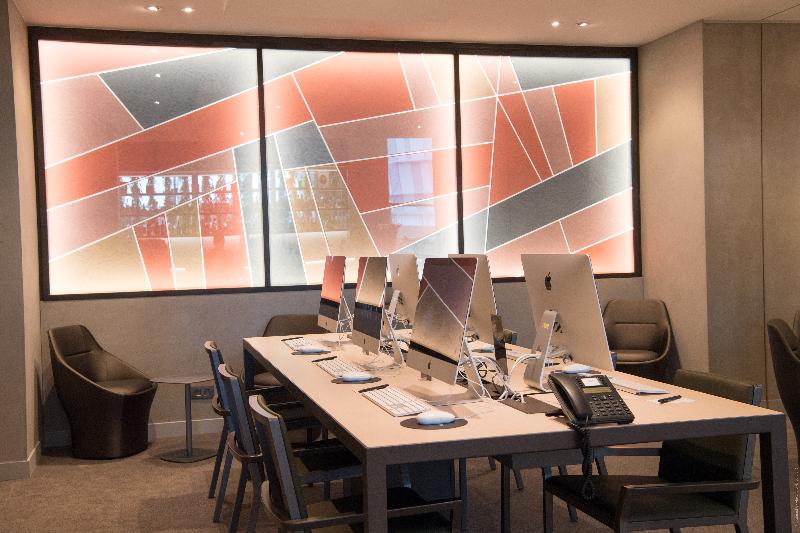 Radisson Bly CDG Airport Havaalanı - Lobi