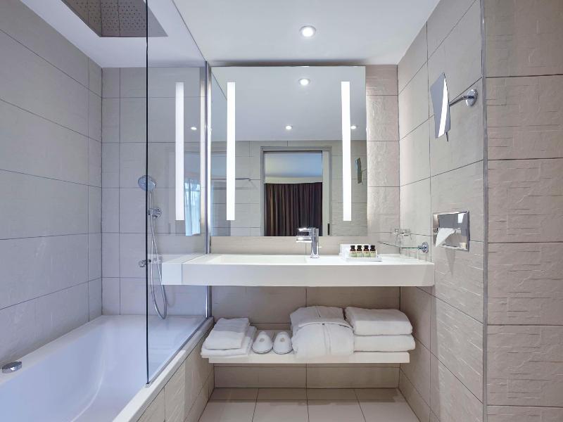 Radisson Bly CDG Airport Havaalanı - Oda