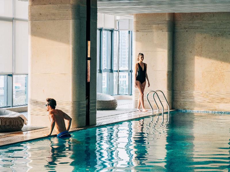 Radisson Bly CDG Airport Havaalanı - Havuz